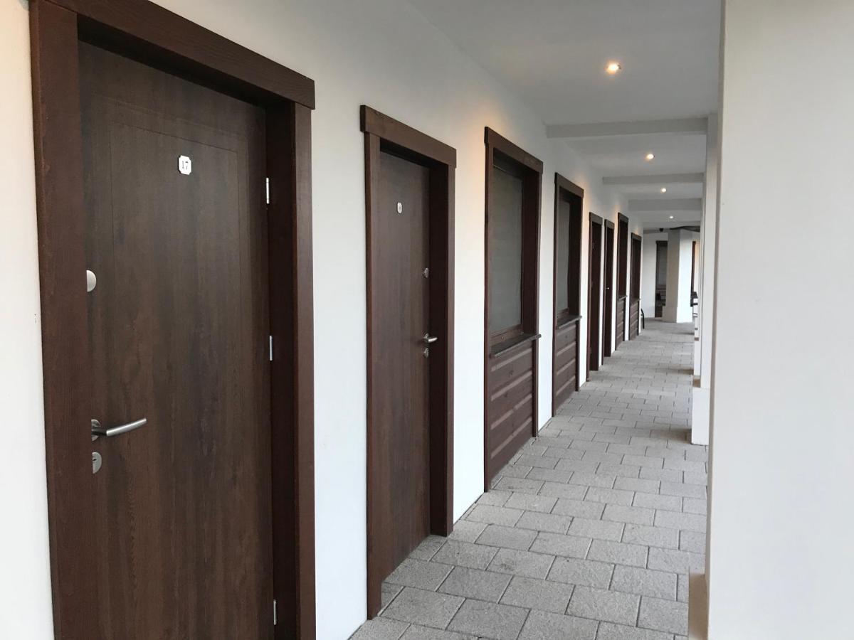 Gosciniec Krepa Hotel Lipsko Luaran gambar