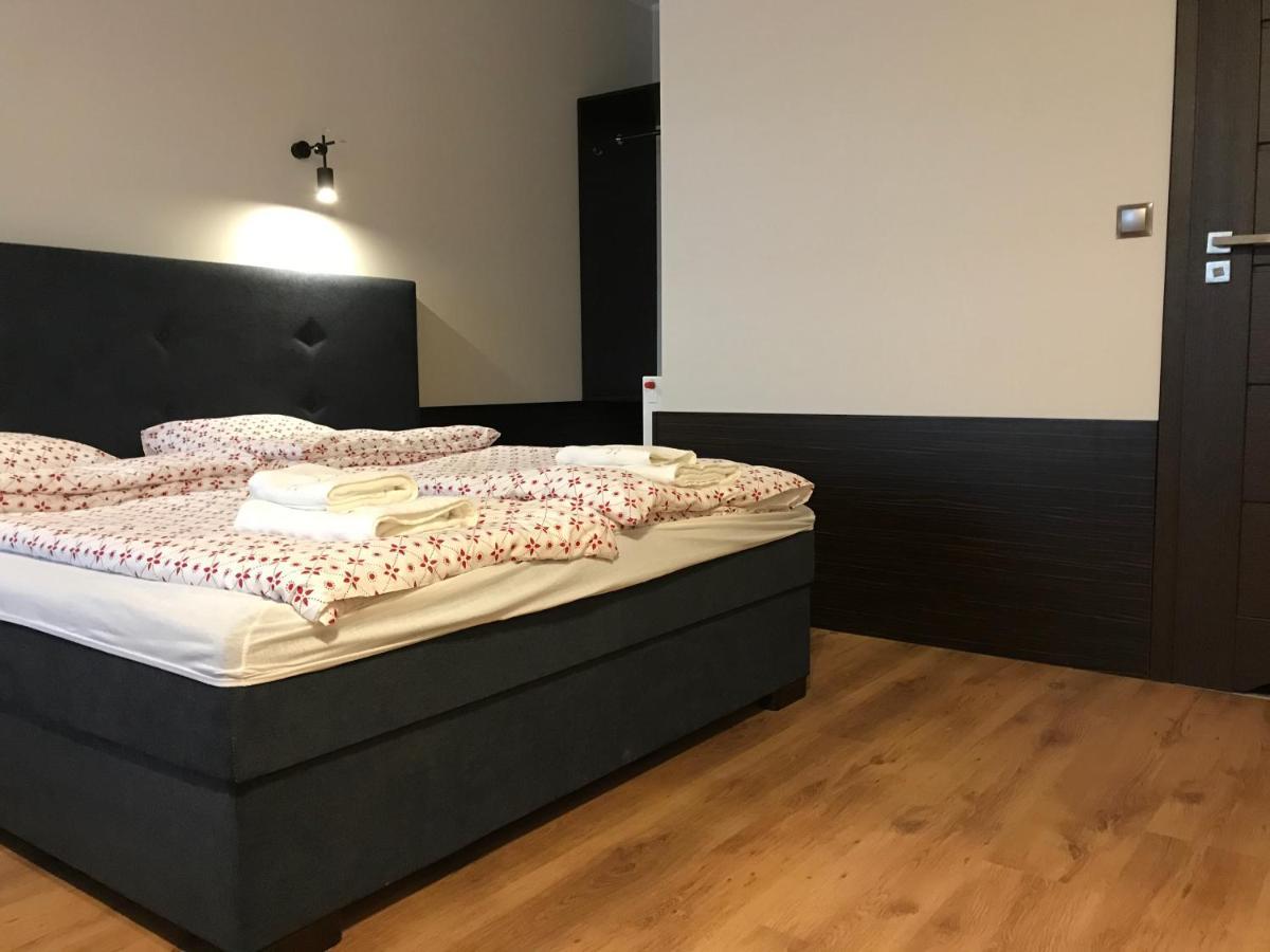 Gosciniec Krepa Hotel Lipsko Luaran gambar